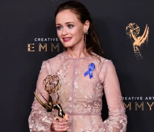 Alexis Bledel Net Worth 2023: Age, Bio, Career, Awards & More