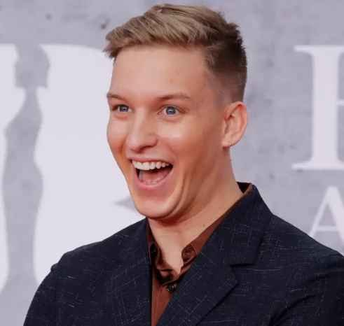 George Ezra Net Worth 2023: Age, Bio, Career, Awards & More